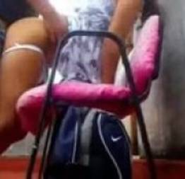 Comendo a bucetinha da prima