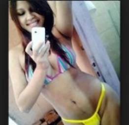 Negão socou a pica com força no cu da novinha de goiânia