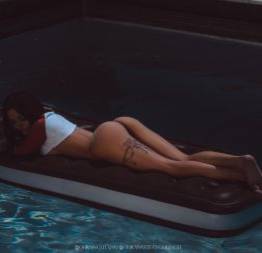 Conheça mexicana melanie pavola que faz sucesso no instagram