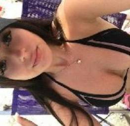Letícia vinhoz caiu na net transando de quatro