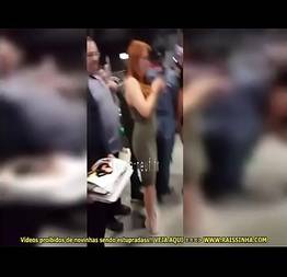 Putaria na feira erotica cadeirante se deu bem