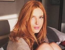 Bella thorne teve fotos pelada vazadas por hacker