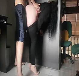 Fucking my step cousin before my step aunt wakes up | sexo familiar |Sexo em família